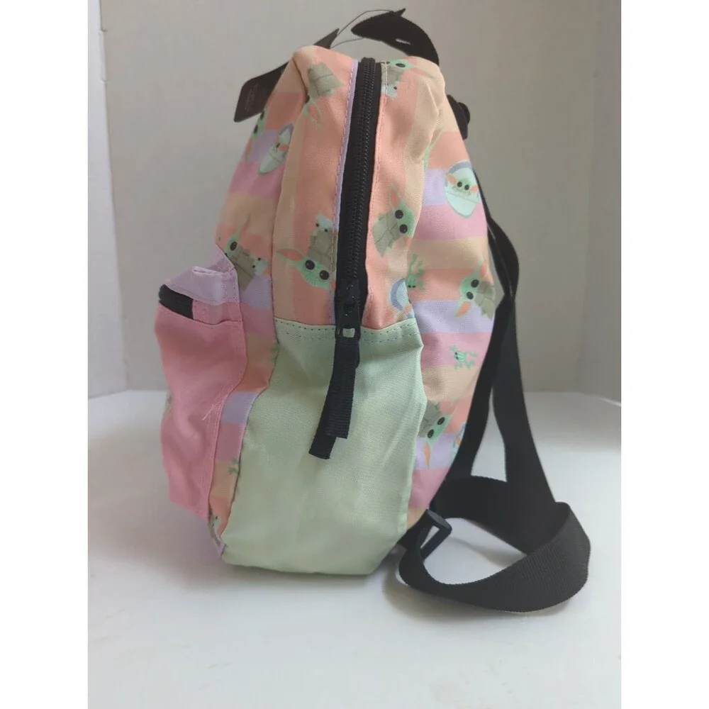 STAR WARS GROGU Pink Kids Backpack Cartoon Zip Casual Mandalorian Design. 